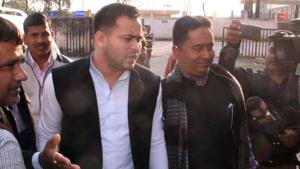 Former Bihar deputy Chief minister Tejaswi Yadav going to meet his father RJD President Lalu Prasad at RIMS in Ranchi, on February 16, 2019(HT File) Former Bihar deputy Chief minister Tejaswi Yadav going to meet his father RJD President Lalu Prasad at RIMS in Ranchi, on February 16, 2019(HT File)