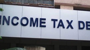 Real estate businessmen including Ramamoorthy Reddy, chairman of the Vellore centre of the Builders Association of India, K. Jayaprakash, Rama Anjaneyalu and S.Brahmanandam’s offices and houses in Vellore were also raided by the I-T officers(PTI/ Representative Image) Real estate businessmen including Ramamoorthy Reddy, chairman of the Vellore centre of the Builders Association of India, K. Jayaprakash, Rama Anjaneyalu and S.Brahmanandam’s offices and houses in Vellore were also raided by the I-T officers(PTI/ Representative Image)