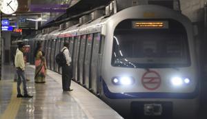 Services between Shahdara and Dilshad Garden stations were briefly disrupted due to the incident.(Picture for representation) Services between Shahdara and Dilshad Garden stations were briefly disrupted due to the incident.(Picture for representation)