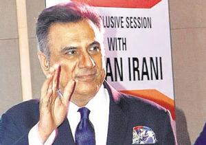 Boman Irani in Lucknow.(Dheeraj Dhawan/HT Photo) Boman Irani in Lucknow.(Dheeraj Dhawan/HT Photo)