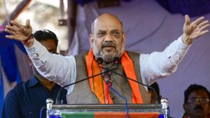 BJP president Amit Shah tore into the CPI(M) in Kerala, alleging that the Pinarayi Vijayan government had sent DYFI cadre posing as policemen to control Hindu devotees in Sabarimala temple premises.(PTI) BJP president Amit Shah tore into the CPI(M) in Kerala, alleging that the Pinarayi Vijayan government had sent DYFI cadre posing as policemen to control Hindu devotees in Sabarimala temple premises.(PTI)