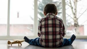 India has 3,827 registered psychiatrists and 898 clinical psychologists, with the majority working in hospital and clinical settings that students have no access to.(Shutterstock) India has 3,827 registered psychiatrists and 898 clinical psychologists, with the majority working in hospital and clinical settings that students have no access to.(Shutterstock)