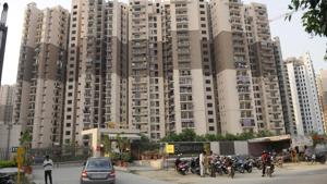 In one such dispute, some allottees of Edana, a housing project of Ecotech Infratech Private Limited, had claimed that the builder was not allowing formation of an AOA.(Burhaan Kinu/HT Picture for representation) In one such dispute, some allottees of Edana, a housing project of Ecotech Infratech Private Limited, had claimed that the builder was not allowing formation of an AOA.(Burhaan Kinu/HT Picture for representation)