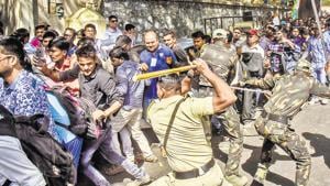 Members of the state-level Association of Deaf were subjected to baton charge by police officials after they protested against the government for not fulfilling their demands on Monday, Feb 25, 2019.(HT Photo) Members of the state-level Association of Deaf were subjected to baton charge by police officials after they protested against the government for not fulfilling their demands on Monday, Feb 25, 2019.(HT Photo)