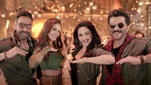 Total Dhamaal collects <span class='webrupee'>₹</span>100 crore at the box office.