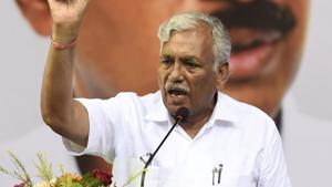 Delhi assembly speaker Ram Niwas Goel on Thursday formed a ‘special committee’ to investigate a proposal to issue video advertisements on the government’s achievements.(File Photo) Delhi assembly speaker Ram Niwas Goel on Thursday formed a ‘special committee’ to investigate a proposal to issue video advertisements on the government’s achievements.(File Photo)