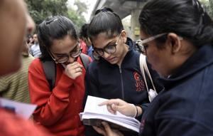 End moment preparations and joy over the faces of the class 12th students who came to give their first exam of English(Sanchit Khanna) End moment preparations and joy over the faces of the class 12th students who came to give their first exam of English(Sanchit Khanna)