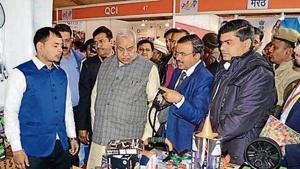 Satyadev Pachauri (second from left), UP minister of micro, small & medium enterprises at the summit.(HT Photo) Satyadev Pachauri (second from left), UP minister of micro, small & medium enterprises at the summit.(HT Photo)