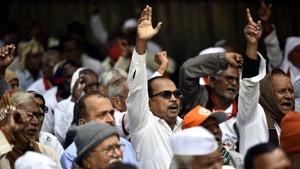 Officers of the Employees’ Provident Fund Organisation (EPFO) are upset at the government’s diktat that asked the statutory body to organise and implement the nationwide launch of the recently announced pension scheme for unorganised-sector workers — a scheme in which EPFO has no official role.(Amal KS/HT PHOTO) Officers of the Employees’ Provident Fund Organisation (EPFO) are upset at the government’s diktat that asked the statutory body to organise and implement the nationwide launch of the recently announced pension scheme for unorganised-sector workers — a scheme in which EPFO has no official role.(Amal KS/HT PHOTO)