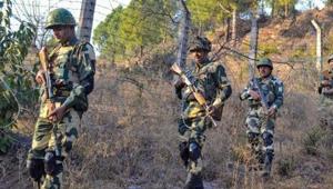 The Indian Army warned Pakistan of “dire consequences” after its troops targeted Indian posts and civilian areas along the Line of Control (LoC) with heavy artillery as Islamabad’s chief military spokesman put the onus for de-escalation on New Delhi.(PTI/File Photo) The Indian Army warned Pakistan of “dire consequences” after its troops targeted Indian posts and civilian areas along the Line of Control (LoC) with heavy artillery as Islamabad’s chief military spokesman put the onus for de-escalation on New Delhi.(PTI/File Photo)