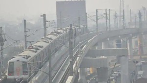 A man allegedly jumped in front of a moving train at a metro station in north-west Delhi on Friday, after which services on the line were delayed briefly, officials said.(HT Photo/Representative Image) A man allegedly jumped in front of a moving train at a metro station in north-west Delhi on Friday, after which services on the line were delayed briefly, officials said.(HT Photo/Representative Image)