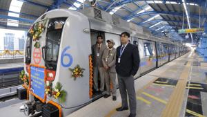 The Delhi Metro Rail Corporation (DMRC) on Saturday started passenger operations on its Blue Line’s 6.675km extension, which connects Noida’s City Center and Electronic City.(Sunil Ghosh/HT Photo) The Delhi Metro Rail Corporation (DMRC) on Saturday started passenger operations on its Blue Line’s 6.675km extension, which connects Noida’s City Center and Electronic City.(Sunil Ghosh/HT Photo)