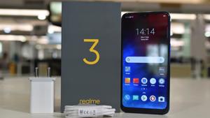 The Realme 3 runs the new ColorOS 6.0 based on Android 9.0 Pie, which includes an app drawer and options like stock android experience, localization optimization, and a revamped game space.(HT Brand Studio) The Realme 3 runs the new ColorOS 6.0 based on Android 9.0 Pie, which includes an app drawer and options like stock android experience, localization optimization, and a revamped game space.(HT Brand Studio)