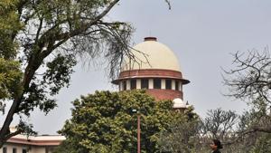 The Supreme Court on Tuesday asked the Centre to give a comparative study on pollution caused by firecrackers and automobiles and observed that people are running after firecrackers and seeking ban on it when it seems that automobile is the bigger polluter.(Biplov Bhuyan/HT PHOTO) The Supreme Court on Tuesday asked the Centre to give a comparative study on pollution caused by firecrackers and automobiles and observed that people are running after firecrackers and seeking ban on it when it seems that automobile is the bigger polluter.(Biplov Bhuyan/HT PHOTO)