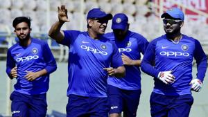 File image of MS Dhoni, Rishabh Pant(PTI) File image of MS Dhoni, Rishabh Pant(PTI)