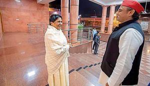After the meeting, Akhilesh tweeted: “Ek mulaqat mahaparivartan ke liye (A meeting for change)”.(Twitter) After the meeting, Akhilesh tweeted: “Ek mulaqat mahaparivartan ke liye (A meeting for change)”.(Twitter)