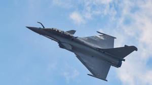 The Supreme Court will on Thursday resume hearing petitions calling for a review of its judgement in the Rafale case from December last year that said there was no reason to doubt the purchase process or the need for the fighter jets.(PTI) The Supreme Court will on Thursday resume hearing petitions calling for a review of its judgement in the Rafale case from December last year that said there was no reason to doubt the purchase process or the need for the fighter jets.(PTI)