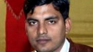 The court of additional sessions judge handed death sentence to Sulesh Kumar and five-year jail to his wife Anuradha, both natives of Uttarakhand.(HT File) The court of additional sessions judge handed death sentence to Sulesh Kumar and five-year jail to his wife Anuradha, both natives of Uttarakhand.(HT File)
