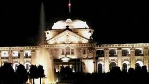 The Allahabad HC ruled that ads of items like music CDs, golf balls etc. by liquor brands, where only the brand name of the liquor is displayed and much is left for guess work of the viewers, is ‘surrogate advertisement’ to promote their products indirectly.(PTI/File Photo) The Allahabad HC ruled that ads of items like music CDs, golf balls etc. by liquor brands, where only the brand name of the liquor is displayed and much is left for guess work of the viewers, is ‘surrogate advertisement’ to promote their products indirectly.(PTI/File Photo)
