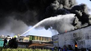 A major fire in Thinner factory, Industrial area,Phase 7 at Mohali on Friday.(HT Photo) A major fire in Thinner factory, Industrial area,Phase 7 at Mohali on Friday.(HT Photo)