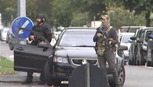 An image grab from TV New Zealand taken on March 15, 2019 shows armed New Zealand special forces arriving outside the mosque following a shooting in Christchurch(AFP) An image grab from TV New Zealand taken on March 15, 2019 shows armed New Zealand special forces arriving outside the mosque following a shooting in Christchurch(AFP)