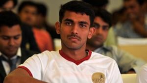 KT Irfan, Indian Olympian 20km walker during an award presentation ceremony.(Hindustan Times) KT Irfan, Indian Olympian 20km walker during an award presentation ceremony.(Hindustan Times)