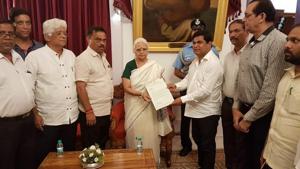 Goa Congress MLAs meet governor Mridula Sinha on Monday. Goa Congress MLAs meet governor Mridula Sinha on Monday.