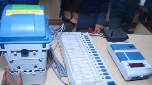 Ghaziabad India - March 14, 2019: A view of an Electronic Voting Machine (EVM) and Voter verifiable paper audit trail (VVPAT), at DM office, in Ghaziabad, India, on Thursday, March 14, 2019. The members of the federation of association of apartment owners will request contesting candidates to give affidavits which will include time line of the works which the candidate promises in their area.(Sakib Ali / Hindustan Times) Ghaziabad India - March 14, 2019: A view of an Electronic Voting Machine (EVM) and Voter verifiable paper audit trail (VVPAT), at DM office, in Ghaziabad, India, on Thursday, March 14, 2019. The members of the federation of association of apartment owners will request contesting candidates to give affidavits which will include time line of the works which the candidate promises in their area.(Sakib Ali / Hindustan Times)