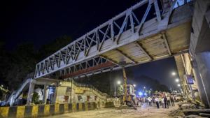 The foot overbridge leading to CSMT Station, Mumbai, collapsed on Thursday, March 14, 2019.(Kunal Patil/HT Photo) The foot overbridge leading to CSMT Station, Mumbai, collapsed on Thursday, March 14, 2019.(Kunal Patil/HT Photo)