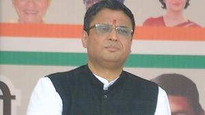 Manish Khanduri, son of senior BJP leader BC Khanduri, joined Congress on March 16, 2019.(HT Photo) Manish Khanduri, son of senior BJP leader BC Khanduri, joined Congress on March 16, 2019.(HT Photo)