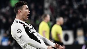 Juventus' Portuguese forward Cristiano Ronaldo celebrates after scoring 3-0 during the UEFA Champions League round of 16 second-leg football match Juventus vs Atletico Madrid.(AFP) Juventus' Portuguese forward Cristiano Ronaldo celebrates after scoring 3-0 during the UEFA Champions League round of 16 second-leg football match Juventus vs Atletico Madrid.(AFP)