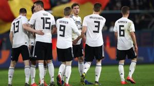Germany's midfielder Leon Goretzka (C) celebrates with his teammates during their friendly match against Serbia.(AFP) Germany's midfielder Leon Goretzka (C) celebrates with his teammates during their friendly match against Serbia.(AFP)
