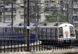 A Delhi Metro Rail Corporation (DMRC) official said service on the Blue Line between Noida’s Electronic City and Dwarka was resumed after seven minutes.(HT Photo/ Representative image) A Delhi Metro Rail Corporation (DMRC) official said service on the Blue Line between Noida’s Electronic City and Dwarka was resumed after seven minutes.(HT Photo/ Representative image)