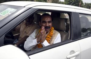 Ajay Tamta is the BJP candidate from Almora Lok Sabha constituency. The party brass seems to have given Tamta, a Union minister of state in the Union cabinet, preference because of his administrative experience.(HT File Photo) Ajay Tamta is the BJP candidate from Almora Lok Sabha constituency. The party brass seems to have given Tamta, a Union minister of state in the Union cabinet, preference because of his administrative experience.(HT File Photo)