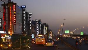 About 275 guest houses and hotels operate from Mahipalpur along National Highway-8.(Vipin Kumar/HT PHOTO) About 275 guest houses and hotels operate from Mahipalpur along National Highway-8.(Vipin Kumar/HT PHOTO)