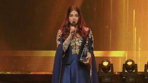 <p>Hindustan Times India's Most Stylish Awards seek to recognise the trendsetters and trailblazers in the Indian fashion scene. Here are the highlights from the Hindustan Times Most Stylish Awards 2018 which saw legends like Amitabh Bachchan and India's current crop of superstars like Deepika Padukone, Shahid Kapoor and Sonakshi Sinha being applauded for their style quotient.</p>
