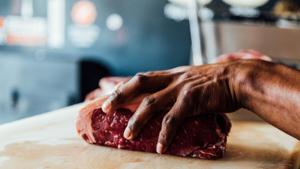 Diet was assessed by a validated quantitative food frequency questionnaire and mortality outcome data were obtained from the National Death Index.(Unsplash) Diet was assessed by a validated quantitative food frequency questionnaire and mortality outcome data were obtained from the National Death Index.(Unsplash)