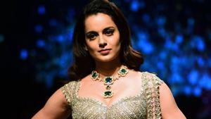Kangana Ranaut showcases a creation by designer Anushree Reddy at the Lakmé Fashion Week (LFW) Summer Resort 2019, in Mumbai on February 2, 2019.(AFP) Kangana Ranaut showcases a creation by designer Anushree Reddy at the Lakmé Fashion Week (LFW) Summer Resort 2019, in Mumbai on February 2, 2019.(AFP)