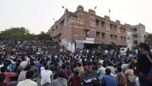 The students are protesting against what they termed the “exclusionary” online entrance exam system, mooted for carrying out admissions the coming academic year(Hindustan Times) The students are protesting against what they termed the “exclusionary” online entrance exam system, mooted for carrying out admissions the coming academic year(Hindustan Times)
