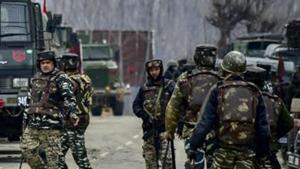 Pakistan hands India findings on Pulwama terror attack(AP) Pakistan hands India findings on Pulwama terror attack(AP)