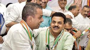 Former MP Milind Deora after taking over as Mumbai Congress chief on Thursday asked his party workers to unite and warned against any indiscipline in the city unit.(HT Photo) Former MP Milind Deora after taking over as Mumbai Congress chief on Thursday asked his party workers to unite and warned against any indiscipline in the city unit.(HT Photo)