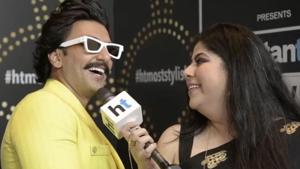 <p>Ranveer Singh revealed how wife Deepika Padukone is helping the Gully boy star downsize his wardrobe. Hindustan Times India's Most Stylish Awards seek to recognise the trendsetters and trailblazers in the Indian fashion scene. The most glamorous night in fashion and showbiz is back. Ranveer Singh won HT India's Most Stylish (Male) Readers' Choice Award 2019. The Gully boy actor even imitated Kapil Dev's bowling action on stage.</p>