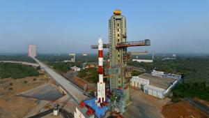 ISRO today launched a new variant of the Polar Satellite Launch Vehicle (PSLV) from Sriharikota on Monday.(ISRO/Twitter) ISRO today launched a new variant of the Polar Satellite Launch Vehicle (PSLV) from Sriharikota on Monday.(ISRO/Twitter)
