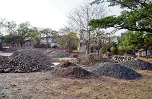 The construction work of food mall at SPPU campus is expected to be completed by August 2019.(HT PHOTO) The construction work of food mall at SPPU campus is expected to be completed by August 2019.(HT PHOTO)