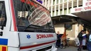 It is to be noted that the health department has already deployed 62 ambulances across the city to manage road accident emergencies.(HT Photo) It is to be noted that the health department has already deployed 62 ambulances across the city to manage road accident emergencies.(HT Photo)