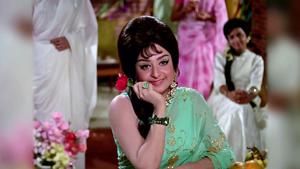 Saira Banu played a music student in Padosan. Saira Banu played a music student in Padosan.