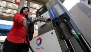 Fuel prices have increased steadily over the past three years. LPG and fuel oil used for electricity generation and bakeries are not included in the commitment to reaching full cost recovery through subsidy cuts, the letter said.(Reuters/ Representative Image) Fuel prices have increased steadily over the past three years. LPG and fuel oil used for electricity generation and bakeries are not included in the commitment to reaching full cost recovery through subsidy cuts, the letter said.(Reuters/ Representative Image)