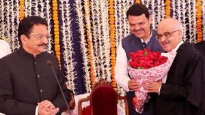 Maharashtra Governor C. Vidyasagar Rao, chief minister Devendra Fadnavis at the swearing-in of Justice Pradeep Nandrajog, as the Chief Justice of Bombay High Court at Rajbhavan , on Sunday, April 7, 2019.(Anshuman Poyrekar/HT Photo) Maharashtra Governor C. Vidyasagar Rao, chief minister Devendra Fadnavis at the swearing-in of Justice Pradeep Nandrajog, as the Chief Justice of Bombay High Court at Rajbhavan , on Sunday, April 7, 2019.(Anshuman Poyrekar/HT Photo)