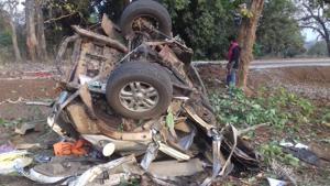 The attack on BJP MLA’s convoy took place between Kuakonta and Syamgiri in Dantewada. In the aftermath of the explosion, a crater could be seen in the ground. The attack on BJP MLA’s convoy took place between Kuakonta and Syamgiri in Dantewada. In the aftermath of the explosion, a crater could be seen in the ground.