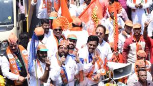 Shiv Sena candidate Rajan Vichare during a rally in Thane on Monday.(HT Photo) Shiv Sena candidate Rajan Vichare during a rally in Thane on Monday.(HT Photo)